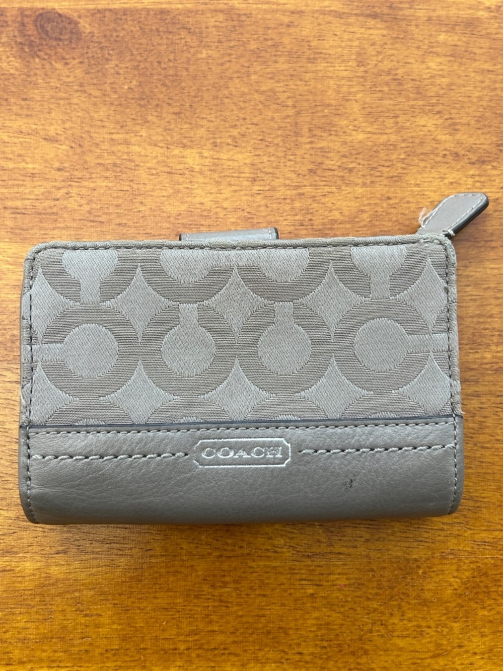 Coach snap wallet in signature jacquard